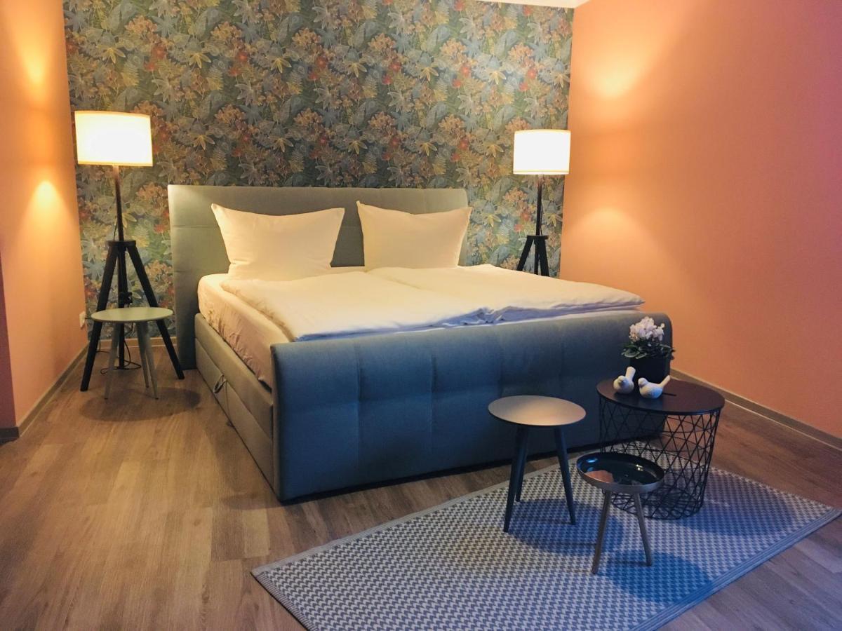 Pension Seecafe Zarrentin am Schaalsee エクステリア 写真