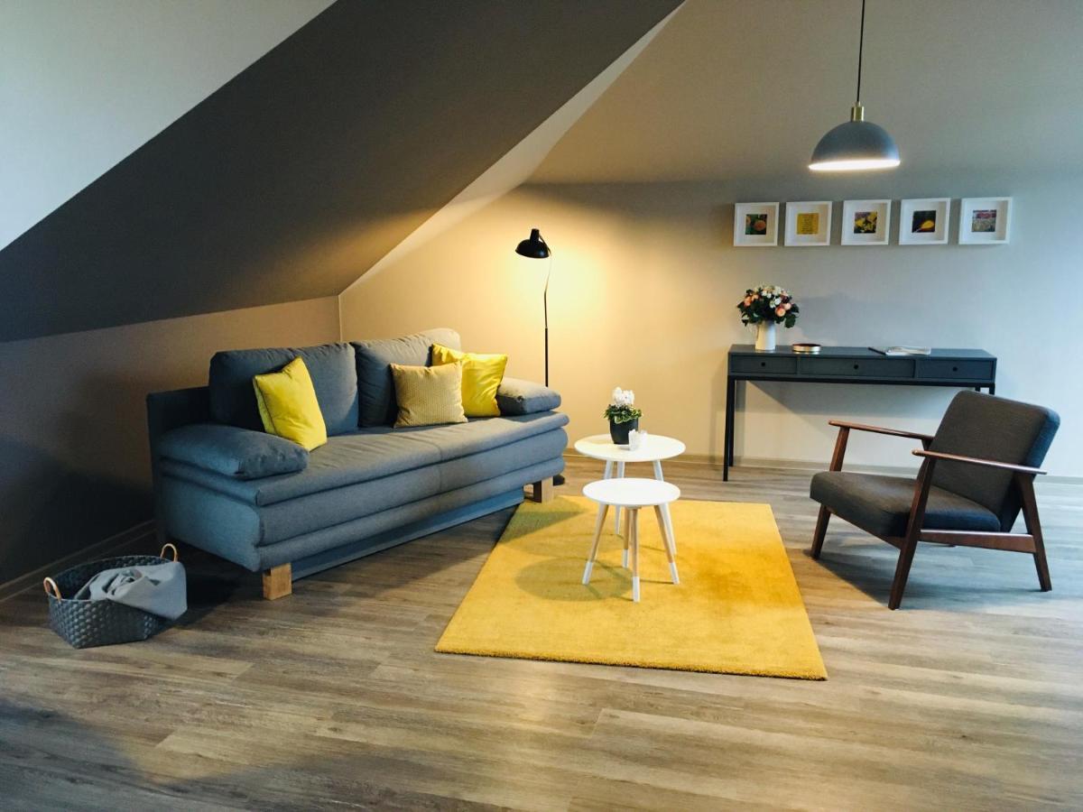 Pension Seecafe Zarrentin am Schaalsee エクステリア 写真