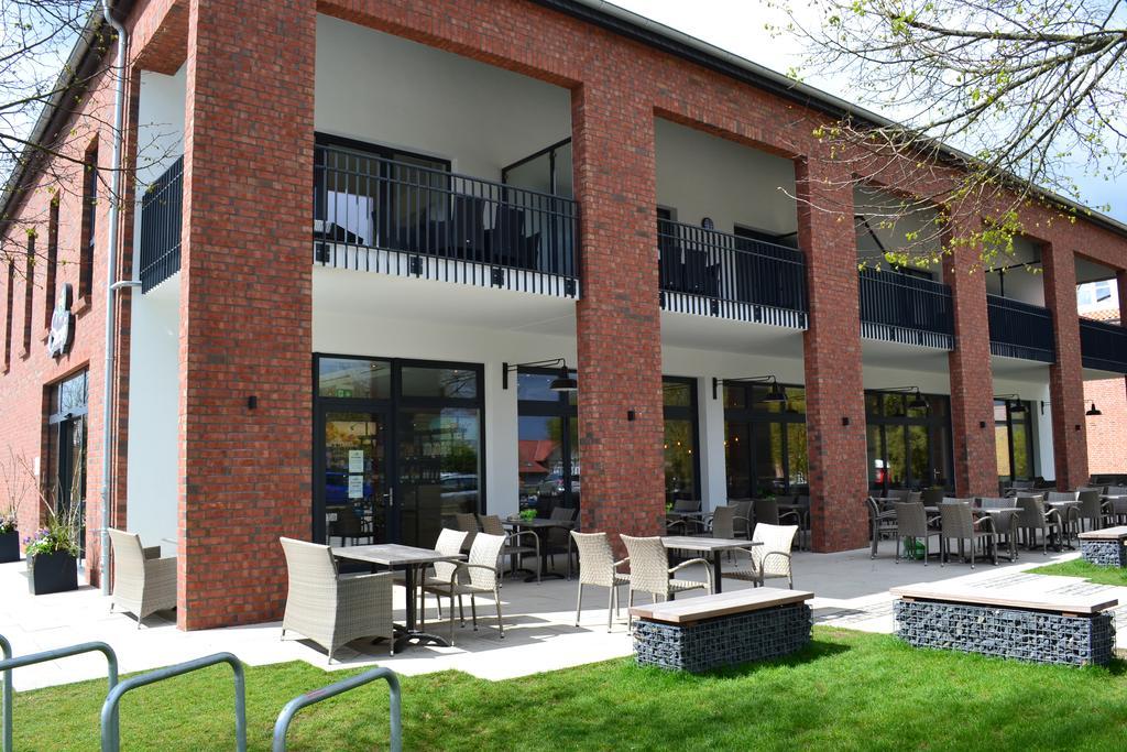 Pension Seecafe Zarrentin am Schaalsee エクステリア 写真