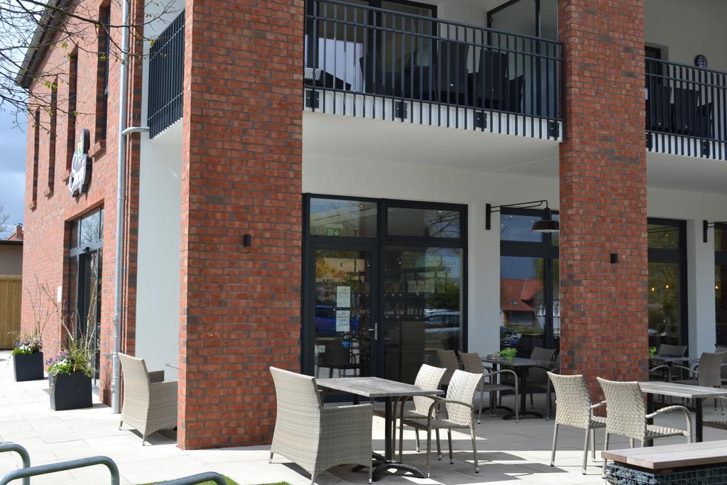 Pension Seecafe Zarrentin am Schaalsee エクステリア 写真